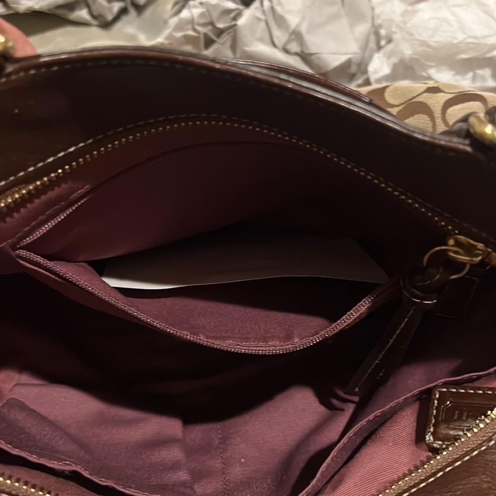 Coach Hampton Tote - Picture 5 of 8